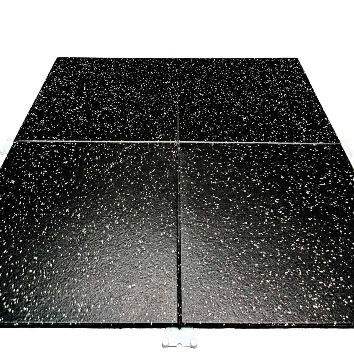 بلاط أرضيات جيم مطاطي 50×50 سم  – سماكة 2 سم – أسود منقط أبيض – سطح UV – مع كلبسات تثبيت